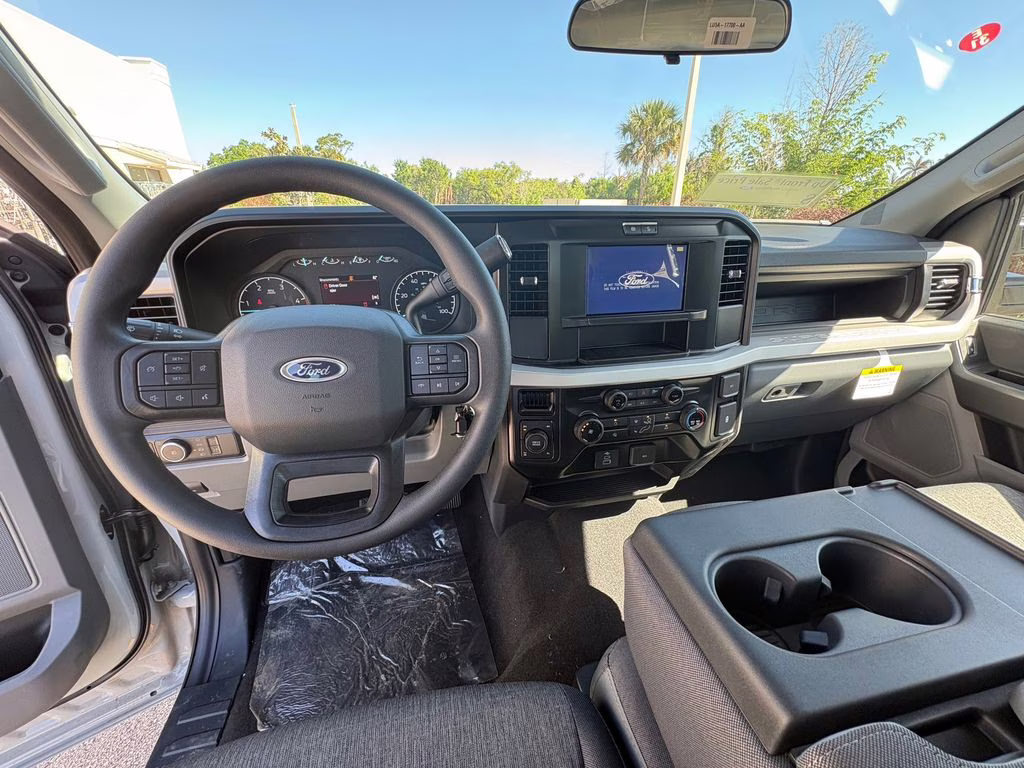 2026 Avalanche Ford Super Duty F-250 SRW XL 4X4 Truck