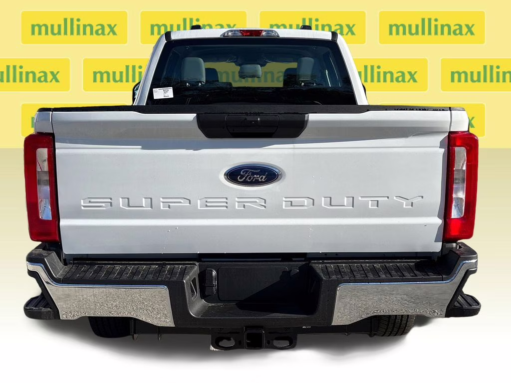 2026 Oxford White Ford Super Duty F-350 SRW XL 4X4 Truck