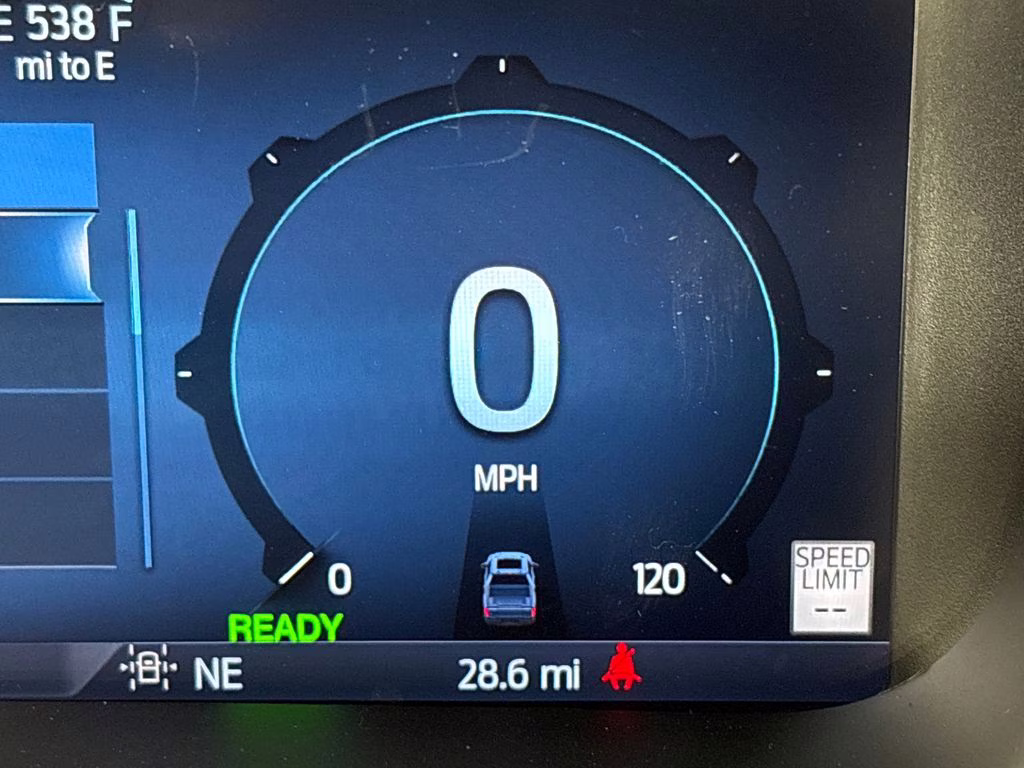 2026 Avalanche Ford F-150 Lariat 4X4 Truck