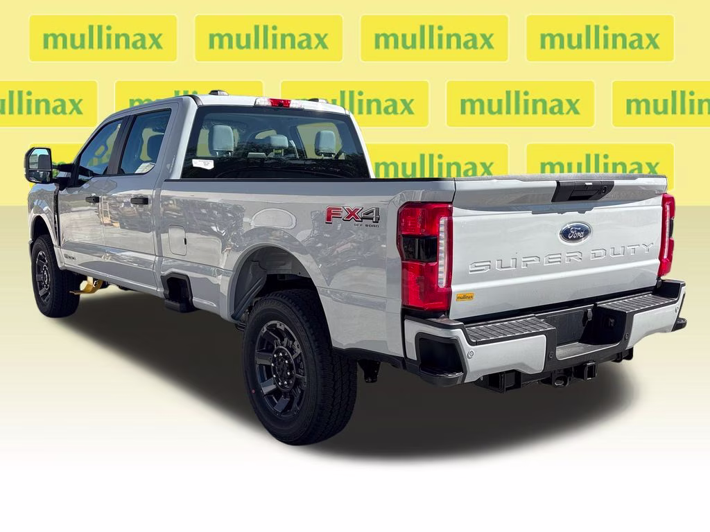 2026 Avalanche Ford Super Duty F-250 SRW XL 4X4 Truck