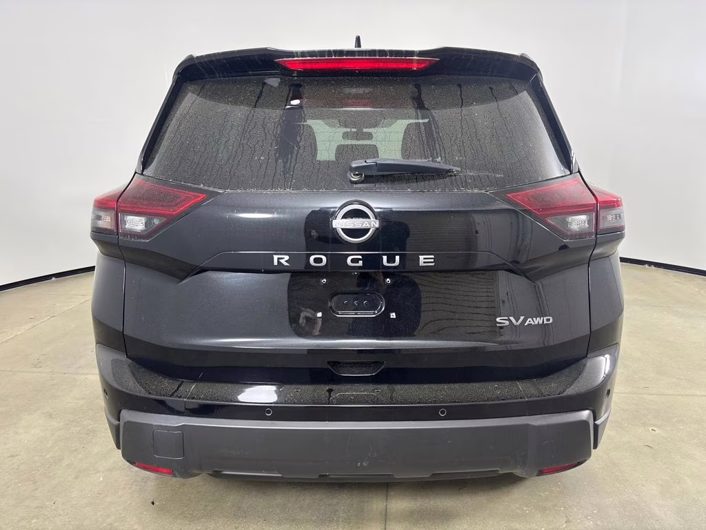 2024 Super Black Nissan Rogue SV AWD SUV