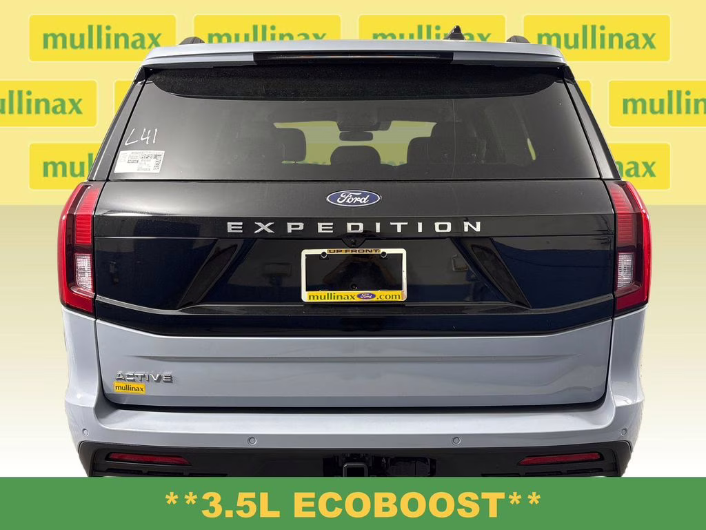 2026 Glacier Gray Metallic Tri-Coat Ford Expedition Active RWD SUV
