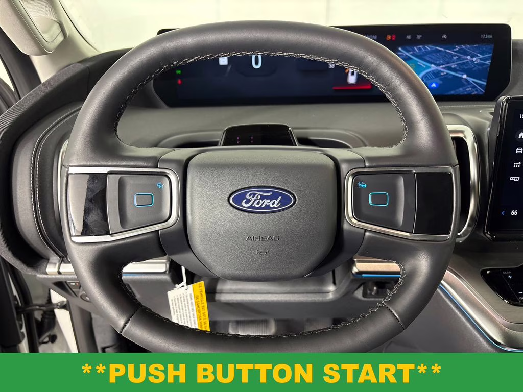 2026 Star White Metallic Tri-Coat Ford Expedition Platinum 4X4 SUV