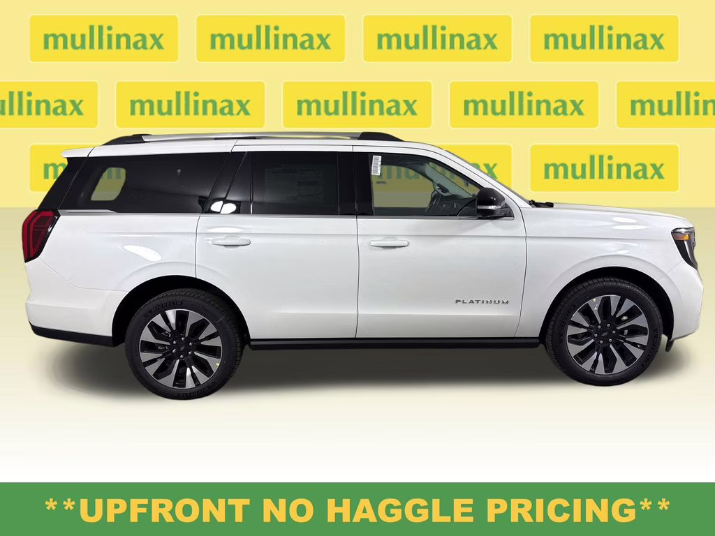 2026 Star White Metallic Tri-Coat Ford Expedition Platinum 4X4 SUV