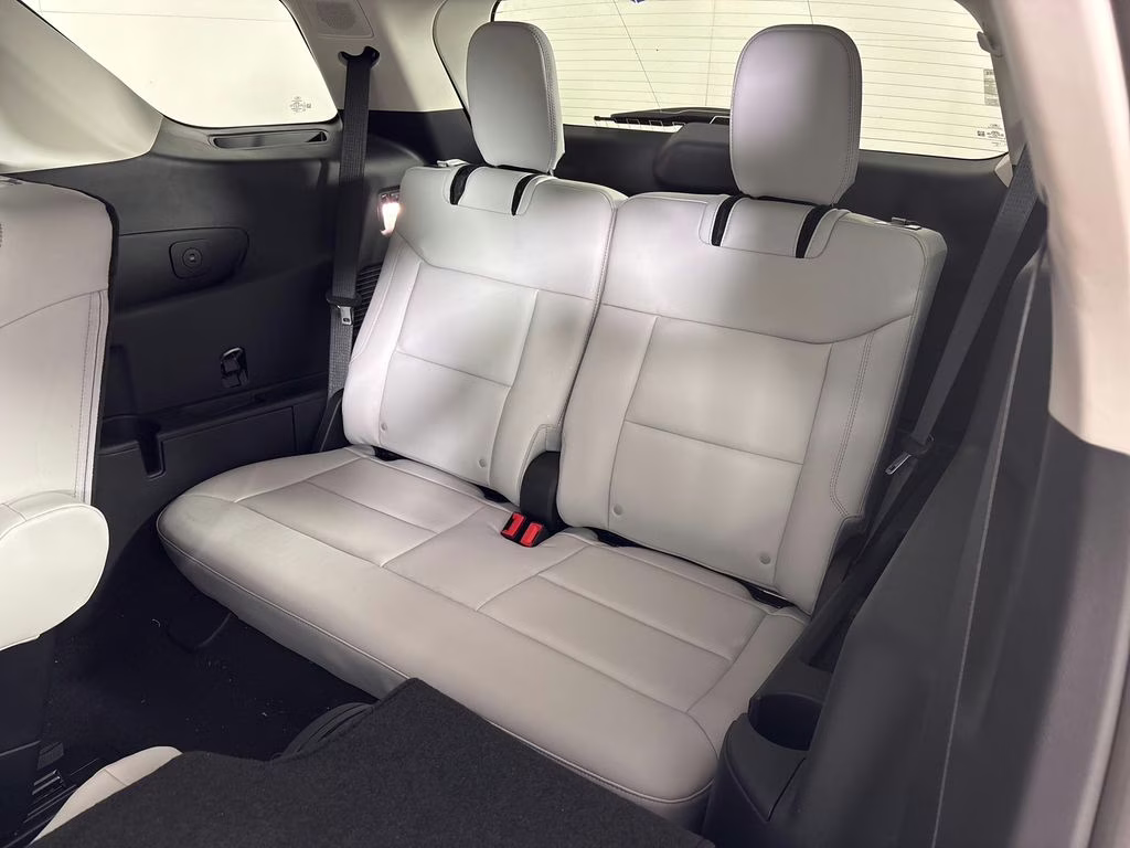 2026 Agate Black Metallic Ford Explorer Platinum 4X4 SUV