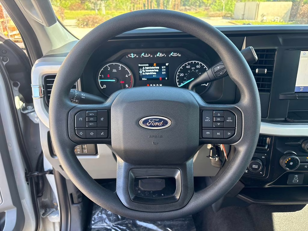 2026 Avalanche Ford Super Duty F-250 SRW XL 4X4 Truck