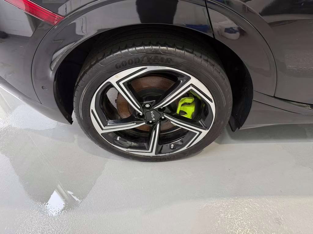 2024 Aurora Black Pearl Kia EV6 GT AWD SUV