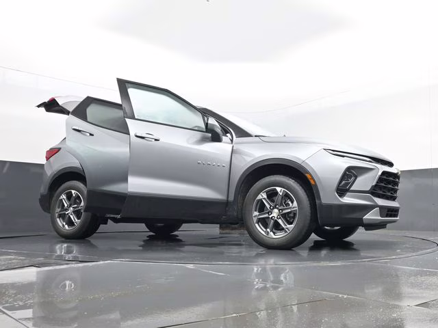 2025 Sterling Gray Metallic Chevrolet Blazer LT AWD SUV