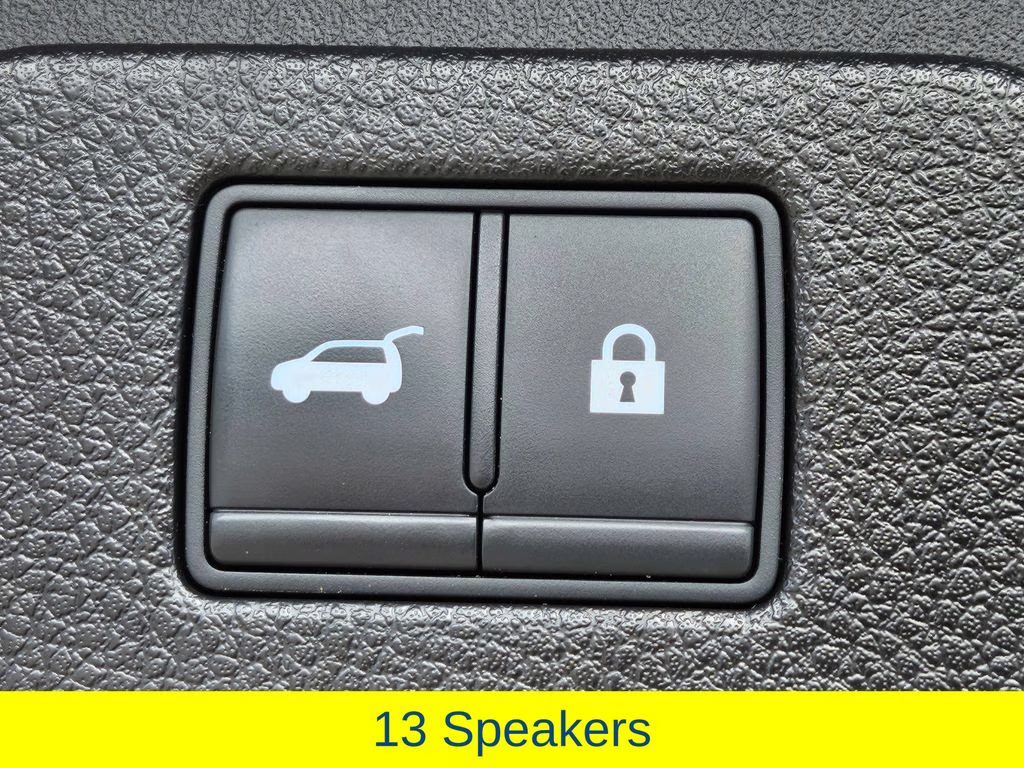 2022 Aspen White Tricoat Nissan Armada Platinum RWD SUV