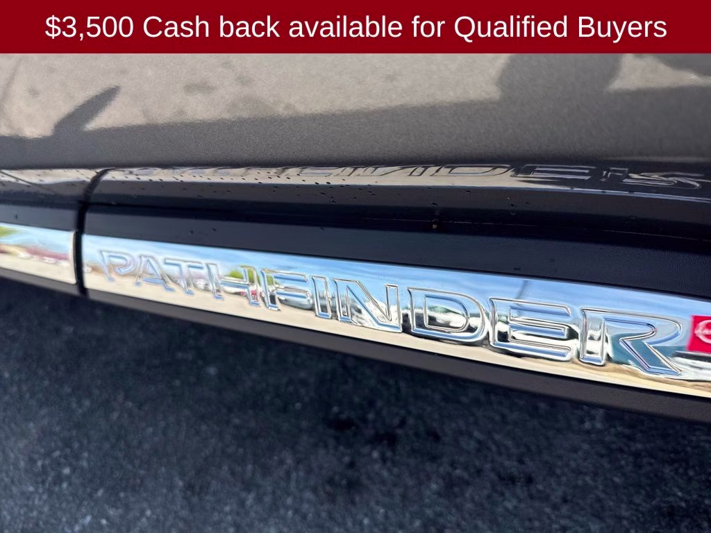 2026 Gun Metallic Nissan Pathfinder Platinum FWD SUV