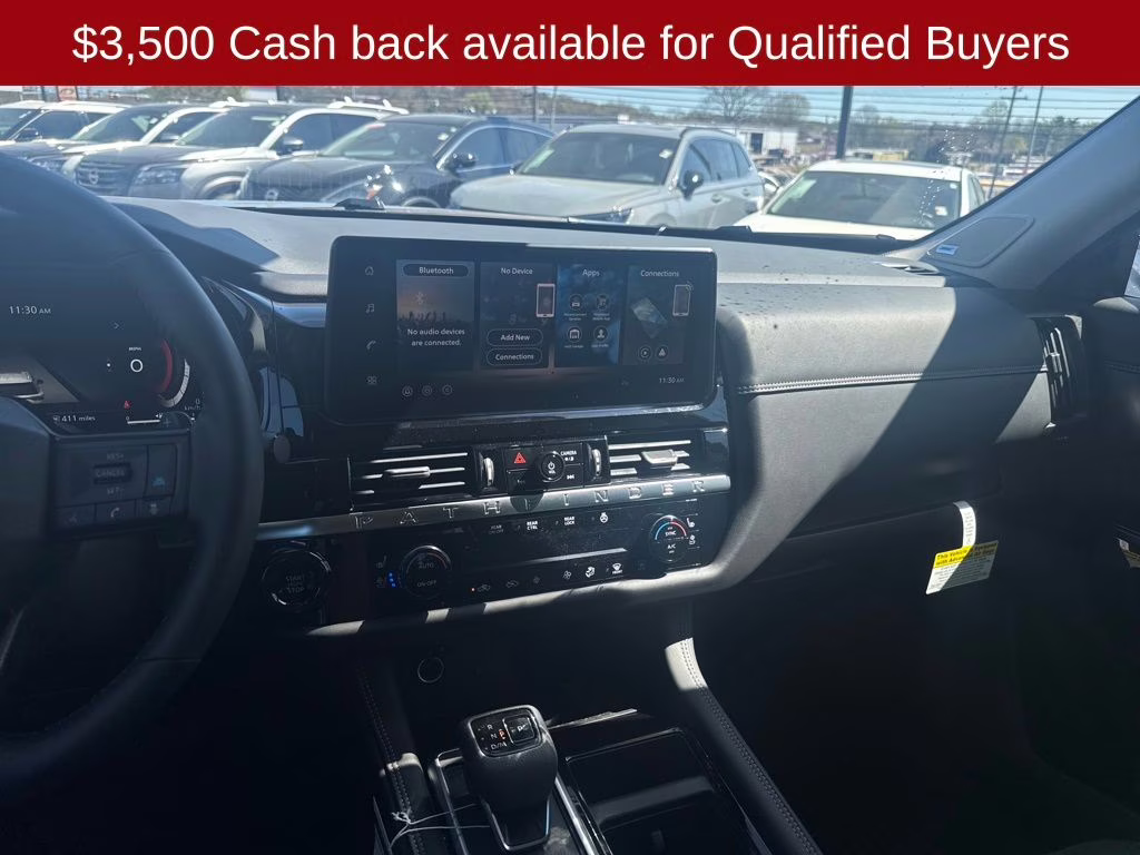 2026 Boulder Gray/Super Black Nissan Pathfinder Platinum FWD SUV