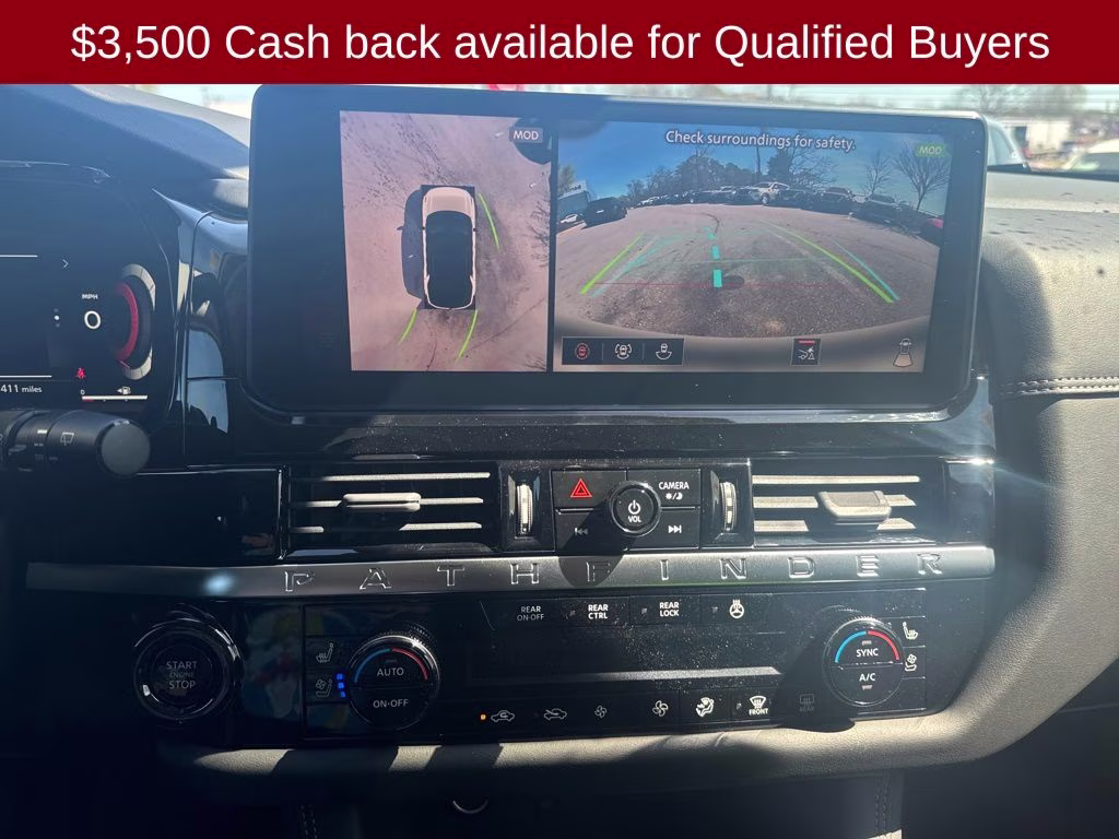 2026 Boulder Gray/Super Black Nissan Pathfinder Platinum FWD SUV