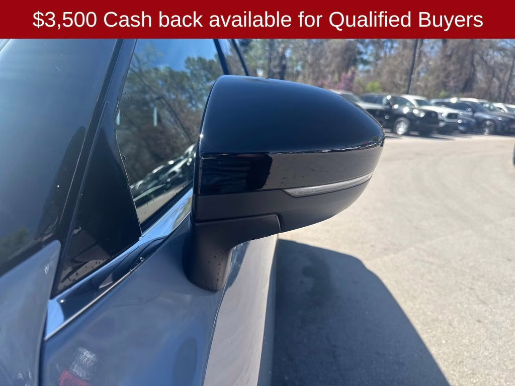 2026 Boulder Gray/Super Black Nissan Pathfinder Platinum FWD SUV