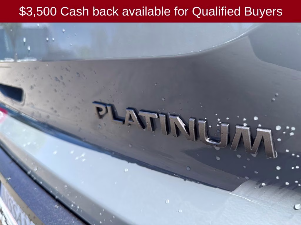 2026 Boulder Gray/Super Black Nissan Pathfinder Platinum FWD SUV