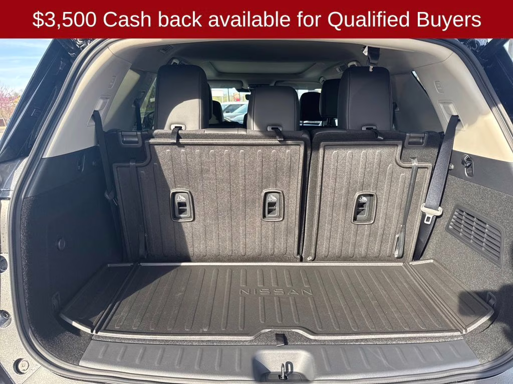 2026 Gun Metallic Nissan Pathfinder Platinum FWD SUV