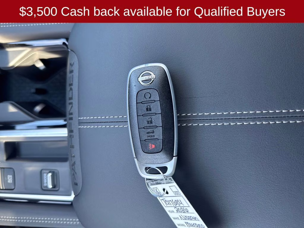 2026 Gun Metallic Nissan Pathfinder Platinum FWD SUV