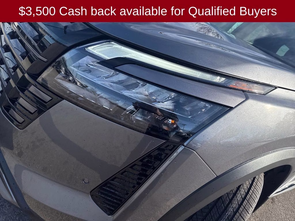 2026 Gun Metallic Nissan Pathfinder Platinum FWD SUV