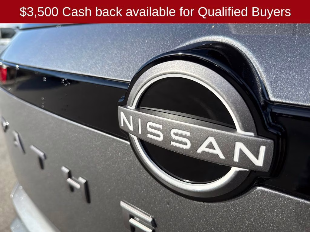 2026 Gun Metallic Nissan Pathfinder Platinum FWD SUV