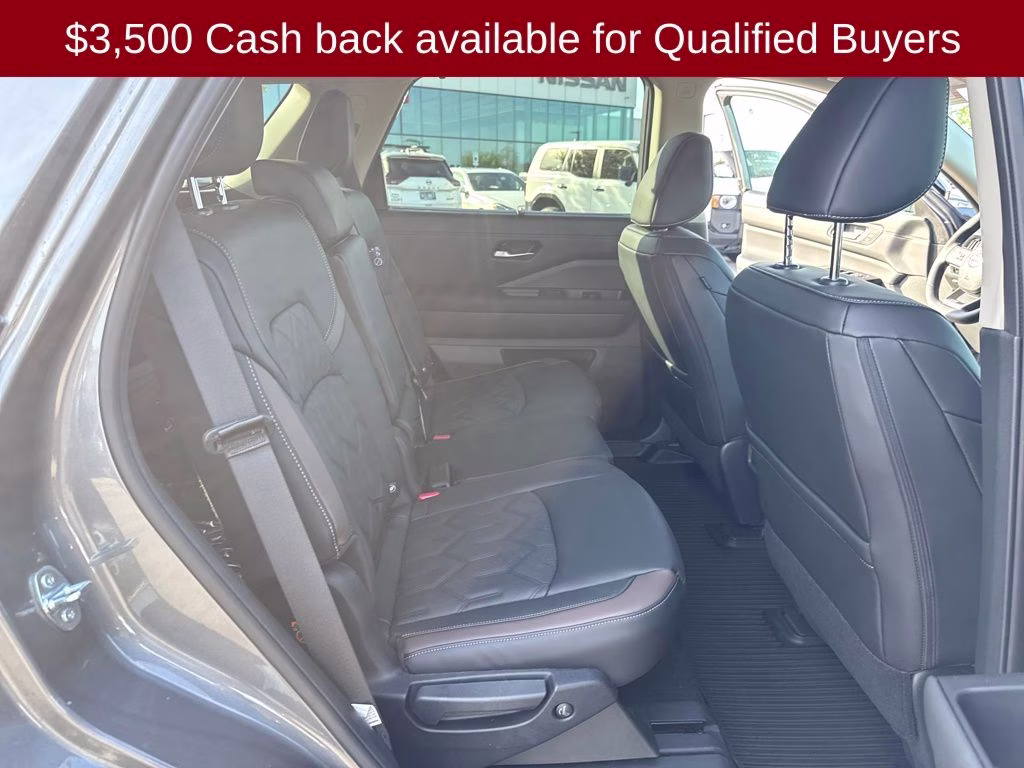 2026 Gun Metallic Nissan Pathfinder Platinum FWD SUV