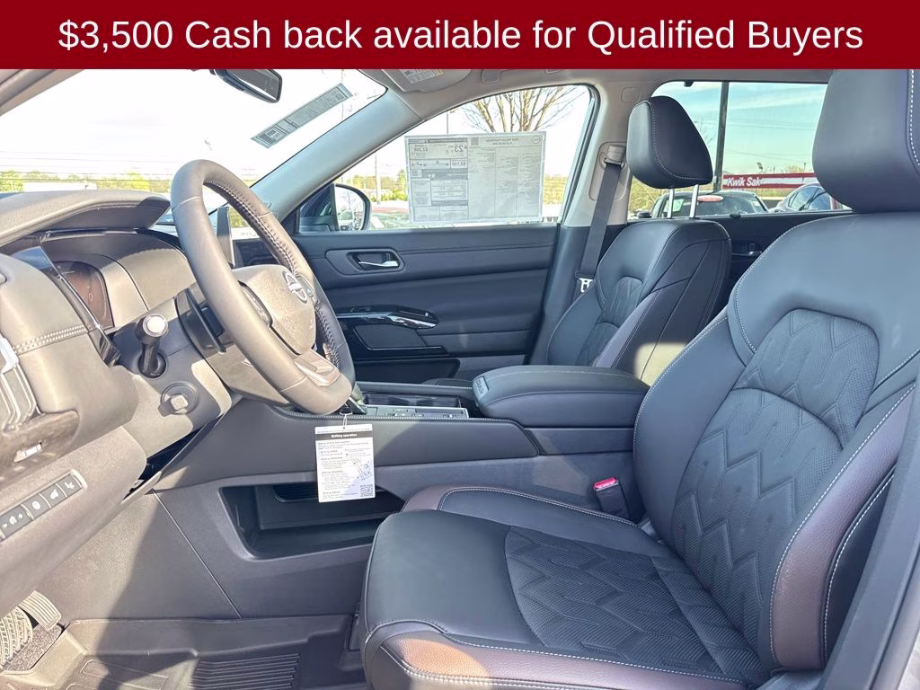 2026 Gun Metallic Nissan Pathfinder Platinum FWD SUV