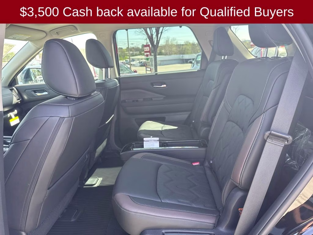 2026 Super Black Nissan Pathfinder Platinum FWD SUV