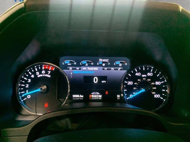 2022 Star White Metallic Tri-Coat Ford Super Duty F-350 SRW Platinum 4X4 Truck