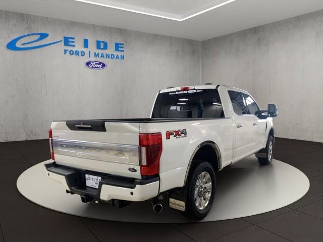 2022 Star White Metallic Tri-Coat Ford Super Duty F-350 SRW Platinum 4X4 Truck