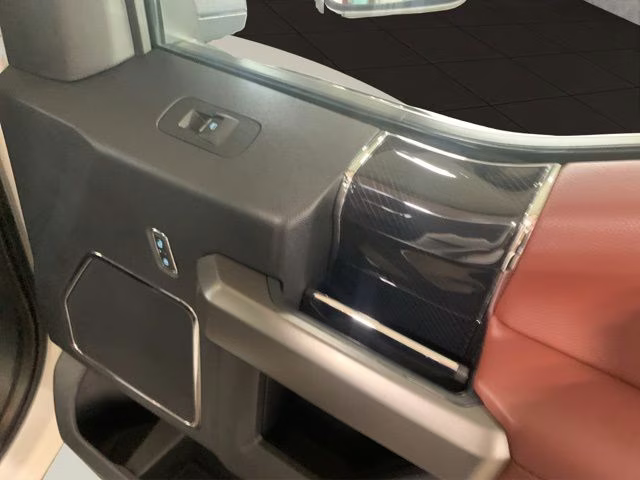 2022 Star White Metallic Tri-Coat Ford Super Duty F-350 SRW Platinum 4X4 Truck