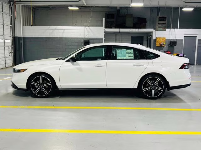 2026 Platinum White Pearl Honda Accord SE FWD Sedan