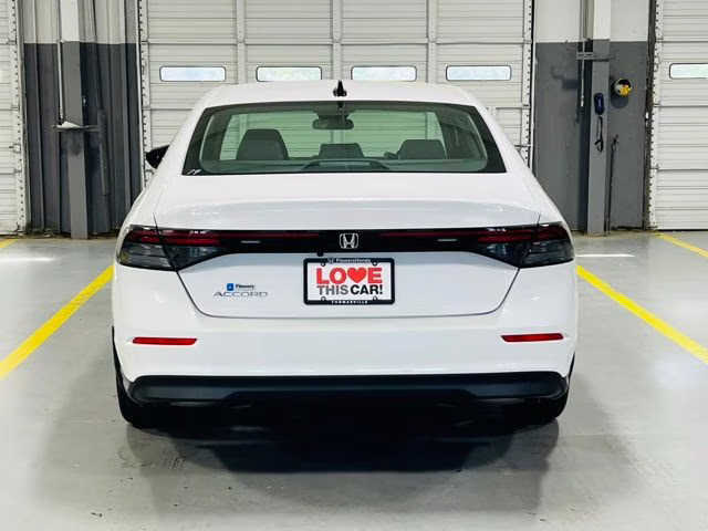2026 Platinum White Pearl Honda Accord SE FWD Sedan