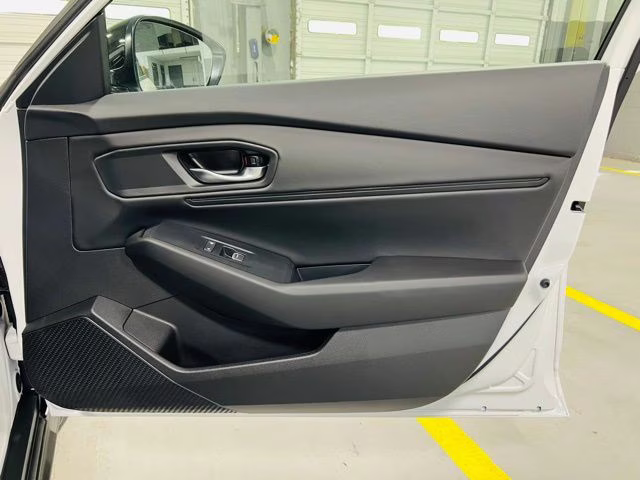 2026 Platinum White Pearl Honda Accord SE FWD Sedan