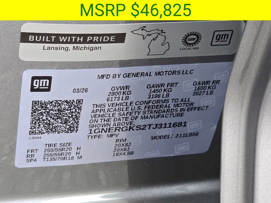2026 Sterling Gray Metallic Chevrolet Traverse LT FWD SUV