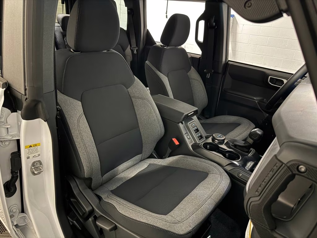 2026 Oxford White Ford Bronco Big Bend 4X4 SUV