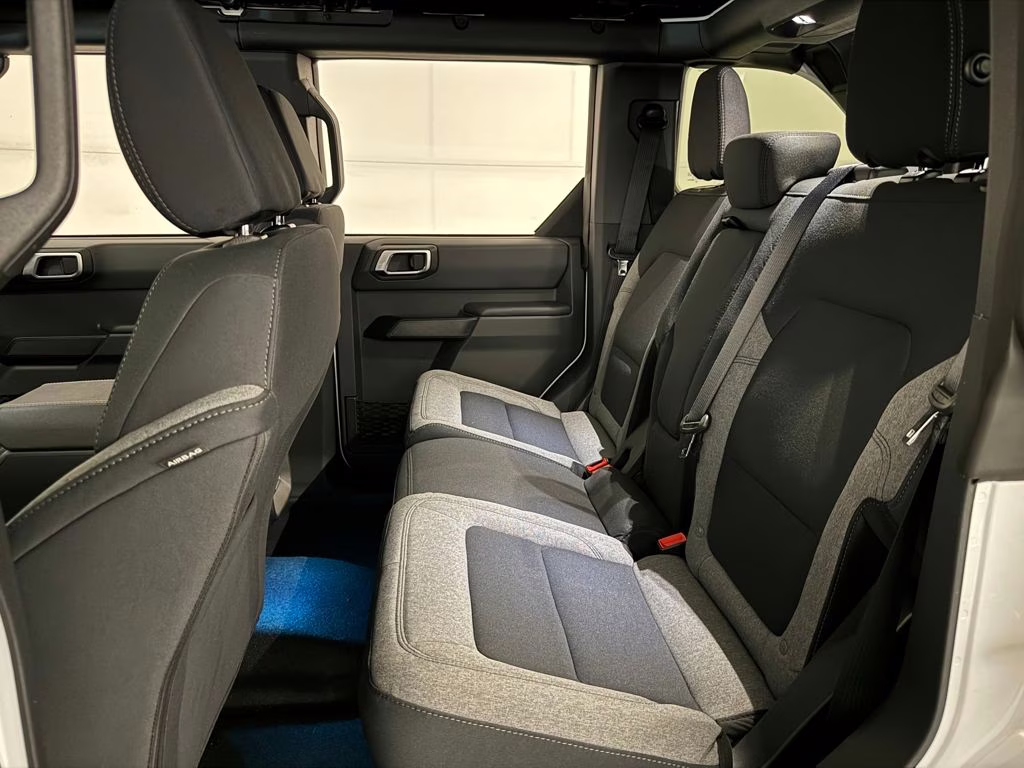 2026 Oxford White Ford Bronco Big Bend 4X4 SUV