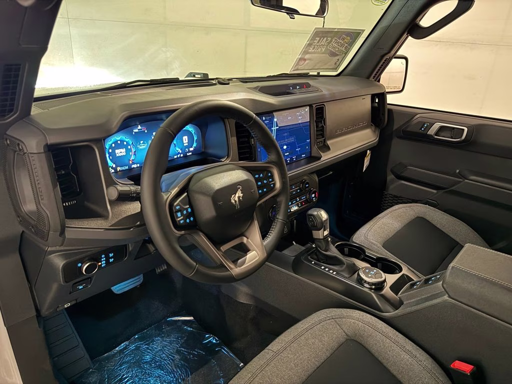 2026 Oxford White Ford Bronco Big Bend 4X4 SUV