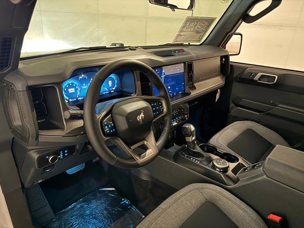 2026 Oxford White Ford Bronco Big Bend 4X4 SUV