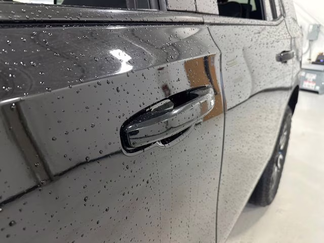 2023 Onyx Black GMC Yukon AT4 4X4 SUV