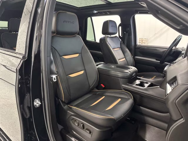 2023 Onyx Black GMC Yukon AT4 4X4 SUV