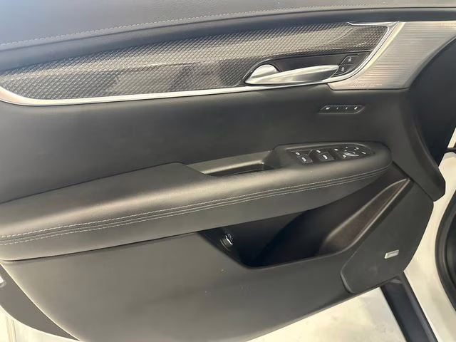 2024 Crystal White Tricoat Cadillac XT5 Sport AWD SUV