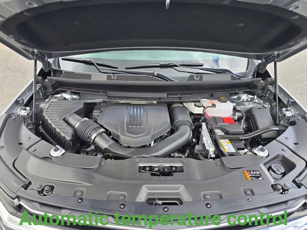 2026 Sterling Gray Metallic Chevrolet Traverse LT FWD SUV
