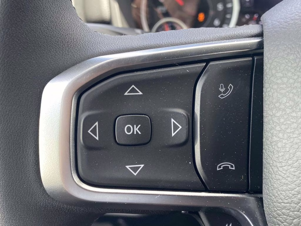 2026 Diamond Black Crystal Pearlcoat Ram 1500 Big Horn/Lone Star 4X4 Truck