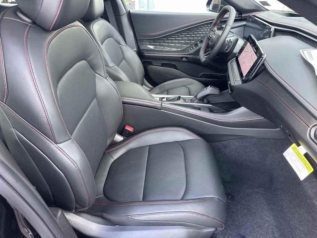2026 Diamond Black Crystal Pearlcoat Dodge Charger R/T AWD Sedan