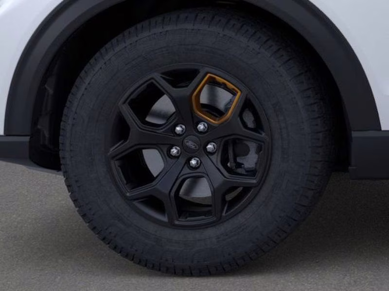 2026 Star White Metallic Tri-Coat Ford Explorer Tremor 4X4 SUV