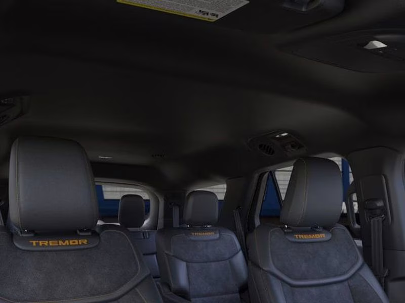 2026 Star White Metallic Tri-Coat Ford Explorer Tremor 4X4 SUV