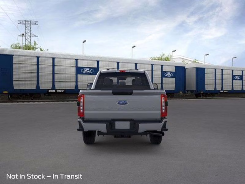 2026 Avalanche Ford Super Duty F-250 SRW XL 4X4 Truck