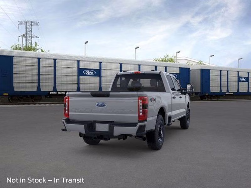 2026 Avalanche Ford Super Duty F-250 SRW XL 4X4 Truck
