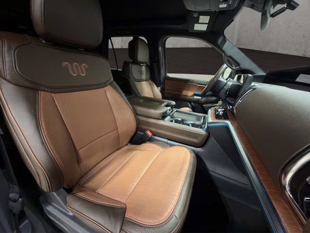 2026 Agate Black Metallic Ford Expedition Max King Ranch 4X4 SUV