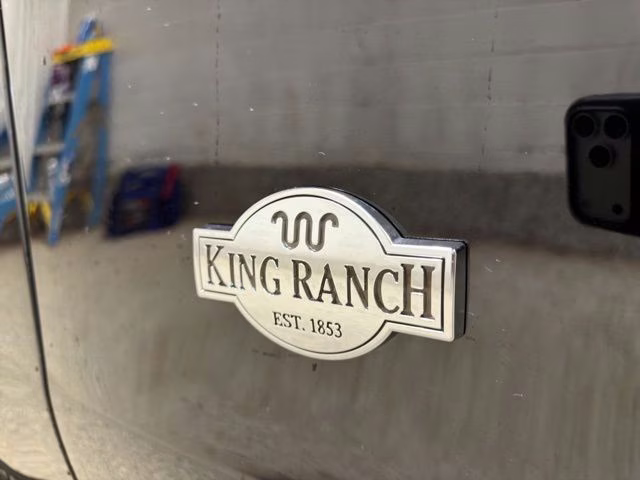 2026 Agate Black Metallic Ford Expedition Max King Ranch 4X4 SUV