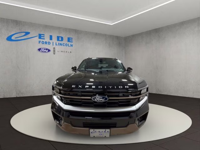 2026 Agate Black Metallic Ford Expedition Max King Ranch 4X4 SUV