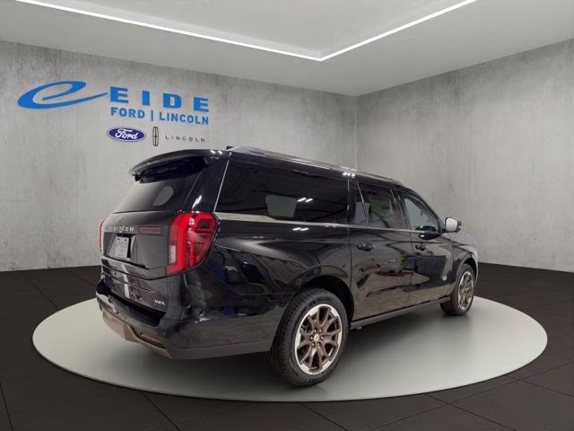 2026 Agate Black Metallic Ford Expedition Max King Ranch 4X4 SUV